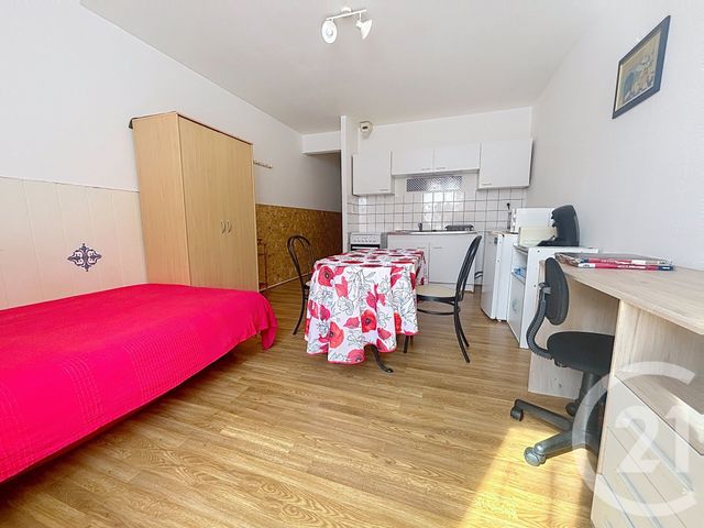 Appartement F1 &agrave; louer - 1 pi&egrave;ce - 23,90 m2 - Luxeuil Les Bains - 70 - FRANCHE-COMTE