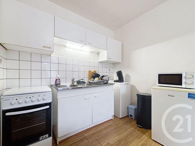 Appartement F1 &agrave; louer - 1 pi&egrave;ce - 25 m2 - Luxeuil Les Bains - 70 - FRANCHE-COMTE