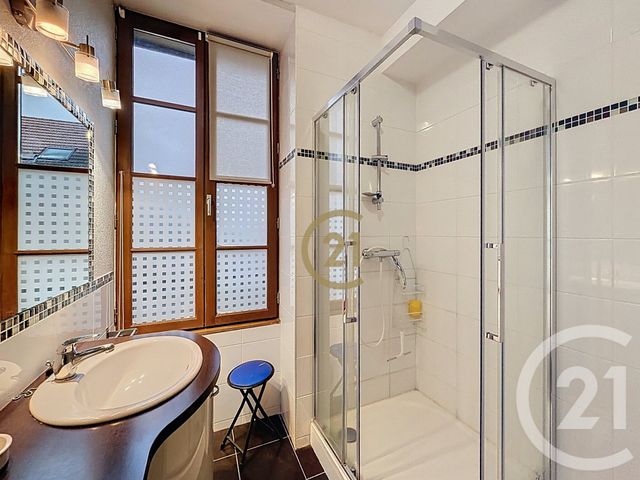 Appartement F2 à vendre - 2 pièces - 45 m2 - Luxeuil Les Bains - 70 - FRANCHE-COMTE