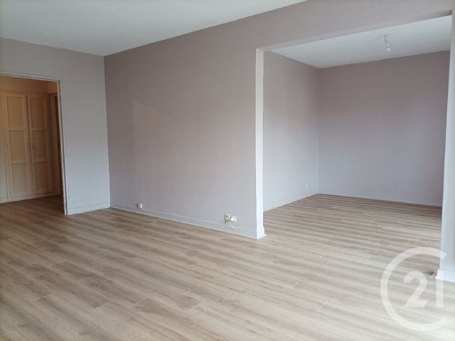 Appartement F2 à louer - 2 pièces - 64,91 m2 - Lure - 70 - FRANCHE-COMTE