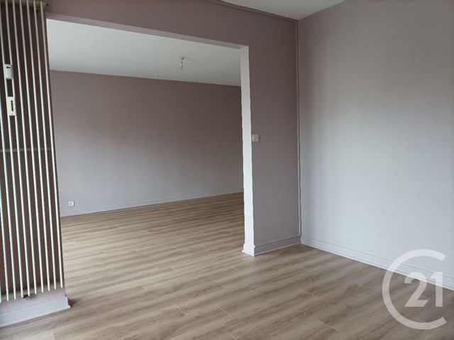 Appartement F2 à louer - 2 pièces - 64,91 m2 - Lure - 70 - FRANCHE-COMTE