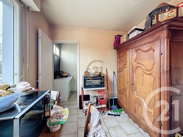 Appartement F3 &agrave; vendre - 3 pi&egrave;ces - 69,59 m2 - Luxeuil Les Bains - 70 - FRANCHE-COMTE