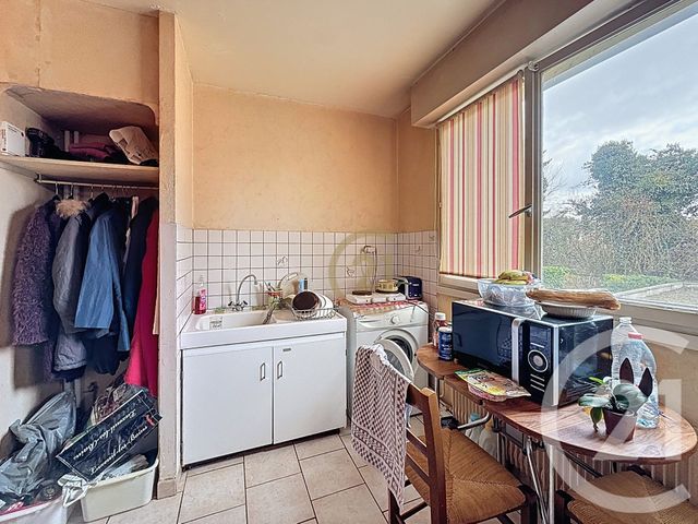 Appartement F3 &agrave; vendre - 3 pi&egrave;ces - 69,59 m2 - Luxeuil Les Bains - 70 - FRANCHE-COMTE