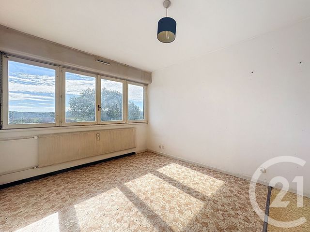 Appartement F1 bis &agrave; vendre - 2 pi&egrave;ces - 30,30 m2 - St Loup Sur Semouse - 70 - FRANCHE-COMTE