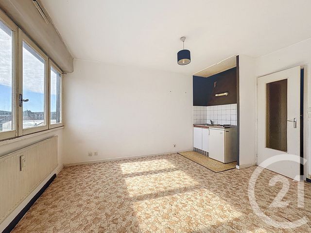 Appartement F1 bis &agrave; vendre - 5 pi&egrave;ces - 192 m2 - St Loup Sur Semouse - 70 - FRANCHE-COMTE