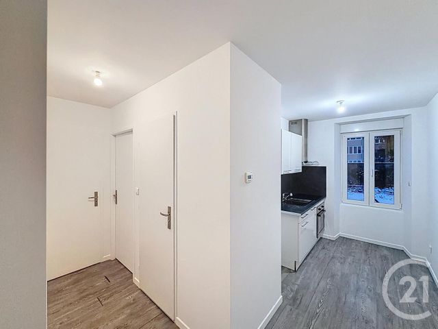 Appartement F3 &agrave; louer - 3 pi&egrave;ces - 53,65 m2 - Belfort - 90 - FRANCHE-COMTE