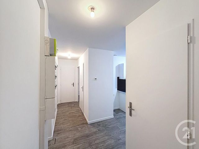 Appartement F3 &agrave; louer - 3 pi&egrave;ces - 53,65 m2 - Belfort - 90 - FRANCHE-COMTE
