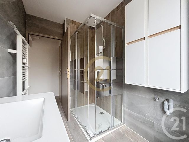 Appartement F3 &agrave; louer - 3 pi&egrave;ces - 56,33 m2 - Ronchamp - 70 - FRANCHE-COMTE