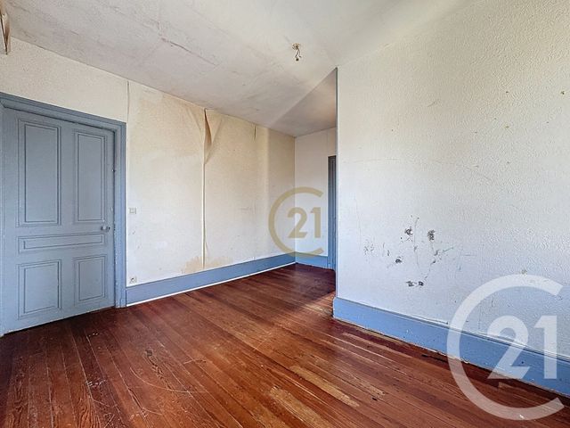 Appartement &agrave; vendre - 5 pi&egrave;ces - 101,46 m2 - Luxeuil Les Bains - 70 - FRANCHE-COMTE