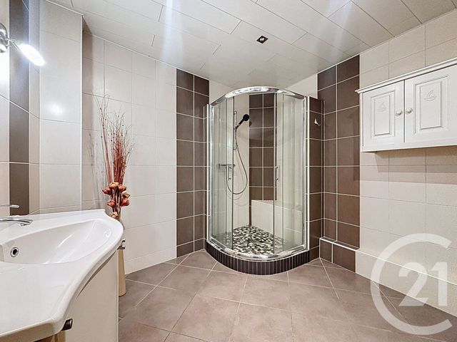 Appartement F4 &agrave; vendre - 4 pi&egrave;ces - 86,26 m2 - Hericourt - 70 - FRANCHE-COMTE