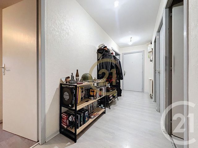 Appartement F2 &agrave; louer - 2 pi&egrave;ces - 53,54 m2 - Lure - 70 - FRANCHE-COMTE