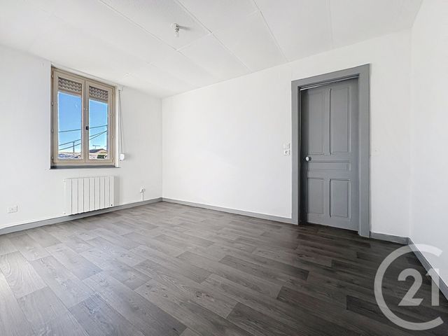 Appartement F2 &agrave; louer - 2 pi&egrave;ces - 38,16 m2 - Lure - 70 - FRANCHE-COMTE