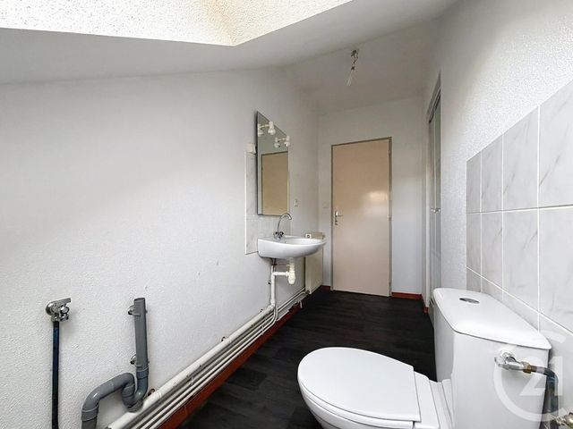 Appartement F2 &agrave; louer - 2 pi&egrave;ces - 40,24 m2 - Lure - 70 - FRANCHE-COMTE