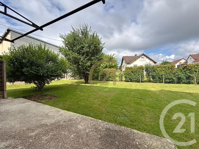 Maison &agrave; louer - 3 pi&egrave;ces - 63,11 m2 - Lure - 70 - FRANCHE-COMTE