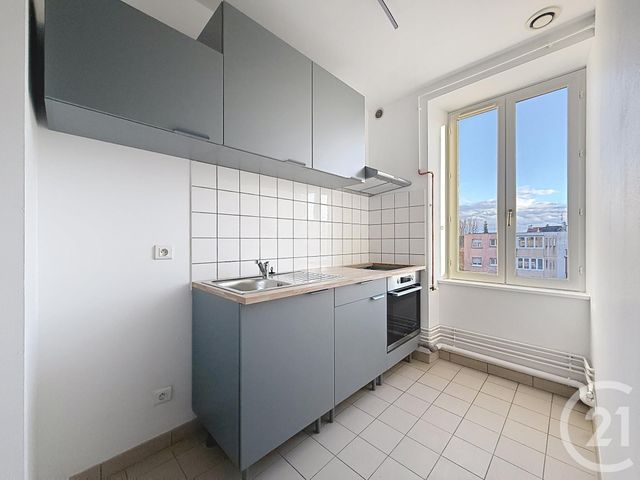 Appartement F3 &agrave; louer - 3 pi&egrave;ces - 65 m2 - Belfort - 90 - FRANCHE-COMTE