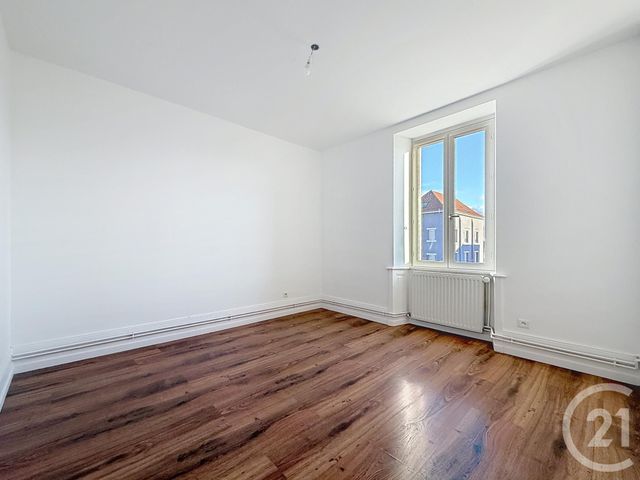 Appartement F3 &agrave; louer - 3 pi&egrave;ces - 65 m2 - Belfort - 90 - FRANCHE-COMTE
