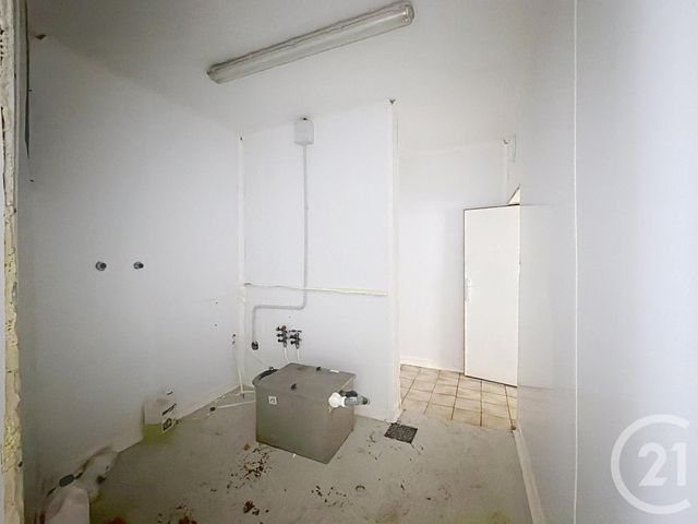 Appartement Local &agrave; louer - 4 pi&egrave;ces - 110,12 m2 - Lure - 70 - FRANCHE-COMTE