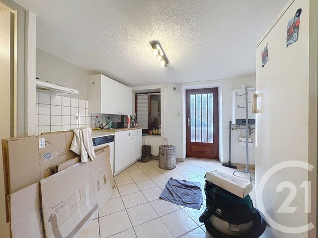 Appartement F3 &agrave; louer - 3 pi&egrave;ces - 71,57 m2 - Luxeuil Les Bains - 70 - FRANCHE-COMTE