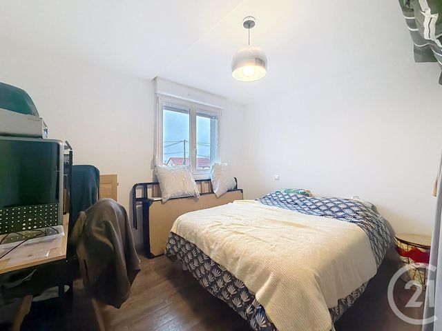 Appartement F3 &agrave; louer - 3 pi&egrave;ces - 72 m2 - Lure - 70 - FRANCHE-COMTE