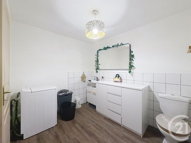 Appartement F3 &agrave; louer - 3 pi&egrave;ces - 72 m2 - Lure - 70 - FRANCHE-COMTE