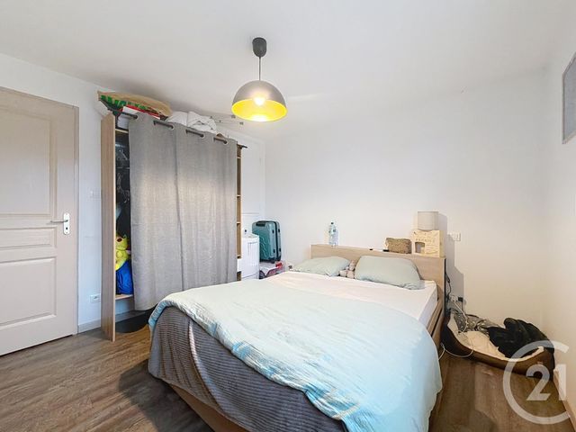 Appartement F3 &agrave; louer - 3 pi&egrave;ces - 72 m2 - Lure - 70 - FRANCHE-COMTE