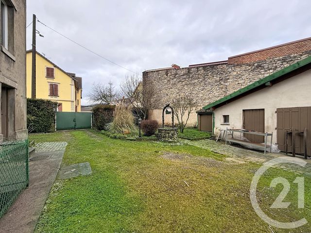 Appartement F3 &agrave; louer - 3 pi&egrave;ces - 50 m2 - Belfort - 90 - FRANCHE-COMTE