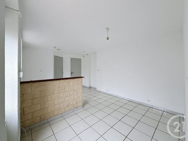 Appartement F2 &agrave; louer - 2 pi&egrave;ces - 29,18 m2 - Hericourt - 70 - FRANCHE-COMTE