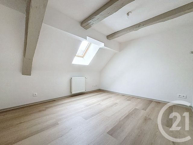 Appartement F4 &agrave; louer - 4 pi&egrave;ces - 114 m2 - Hericourt - 70 - FRANCHE-COMTE