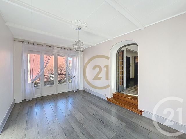 Appartement F3 &agrave; vendre - 3 pi&egrave;ces - 59,45 m2 - Belfort - 90 - FRANCHE-COMTE