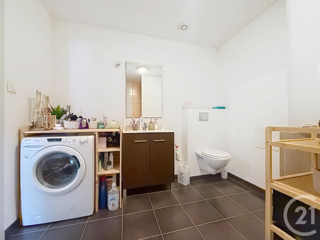 Appartement F3 &agrave; louer - 3 pi&egrave;ces - 65,31 m2 - Lure - 70 - FRANCHE-COMTE