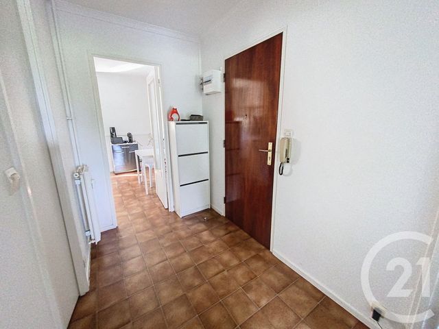 Appartement F3 &agrave; louer - 3 pi&egrave;ces - 66,96 m2 - Hericourt - 70 - FRANCHE-COMTE