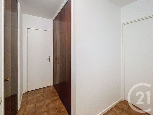 Appartement F3 &agrave; louer - 3 pi&egrave;ces - 66,96 m2 - Hericourt - 70 - FRANCHE-COMTE