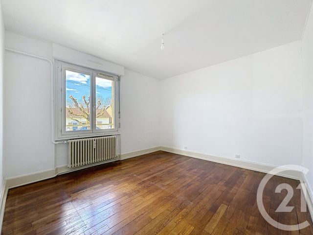 Appartement F3 &agrave; louer - 3 pi&egrave;ces - 63,08 m2 - Lure - 70 - FRANCHE-COMTE