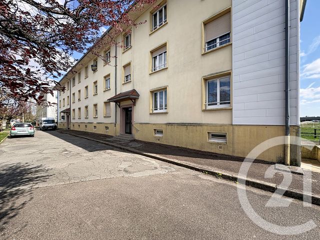 Appartement F3 &agrave; louer - 3 pi&egrave;ces - 63,08 m2 - Lure - 70 - FRANCHE-COMTE