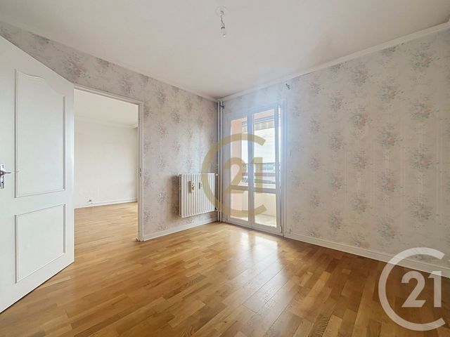 Appartement F4 &agrave; vendre - 4 pi&egrave;ces - 84,79 m2 - Lure - 70 - FRANCHE-COMTE