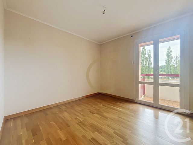 Appartement F4 &agrave; vendre - 4 pi&egrave;ces - 84,79 m2 - Lure - 70 - FRANCHE-COMTE