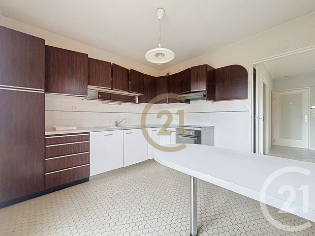 Appartement F4 &agrave; vendre - 4 pi&egrave;ces - 84,79 m2 - Lure - 70 - FRANCHE-COMTE
