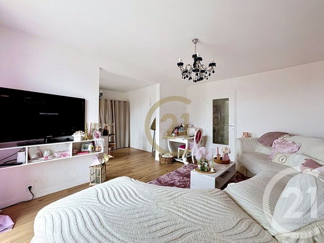 Appartement F4 &agrave; vendre - 4 pi&egrave;ces - 69 m2 - Lure - 70 - FRANCHE-COMTE