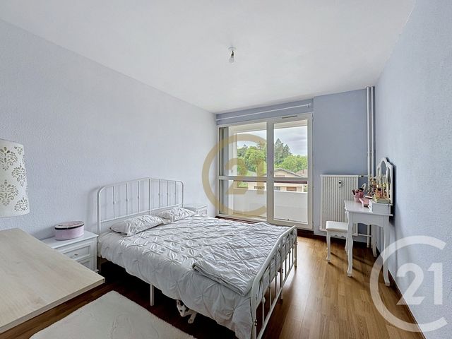Appartement F4 &agrave; vendre - 4 pi&egrave;ces - 69 m2 - Lure - 70 - FRANCHE-COMTE