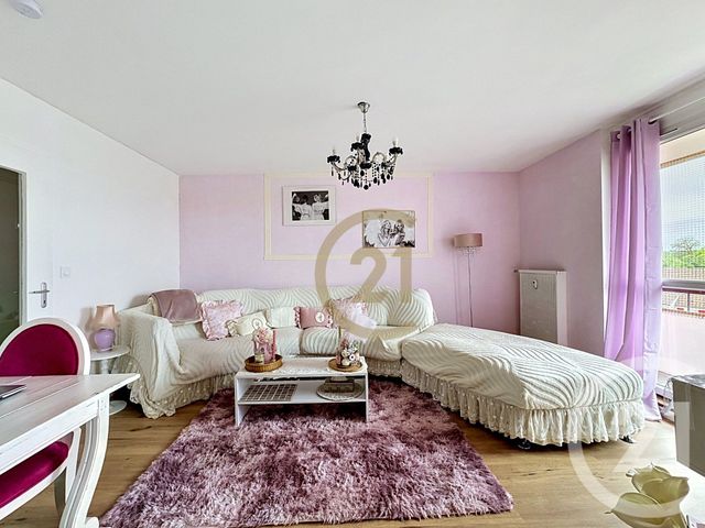 Appartement F4 &agrave; vendre - 4 pi&egrave;ces - 69 m2 - Lure - 70 - FRANCHE-COMTE