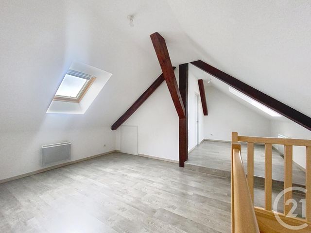Appartement F2 &agrave; louer - 2 pi&egrave;ces - 33,36 m2 - Lure - 70 - FRANCHE-COMTE