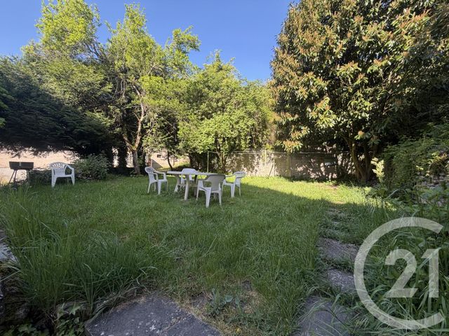 Appartement F4 &agrave; louer - 4 pi&egrave;ces - 85 m2 - Gouhenans - 70 - FRANCHE-COMTE