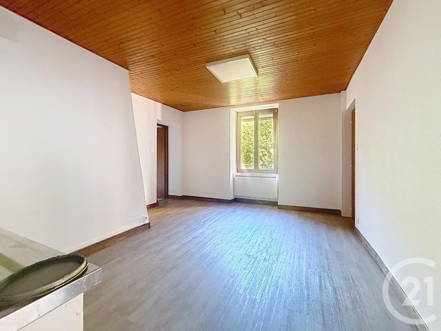 Appartement F4 &agrave; louer - 4 pi&egrave;ces - 85 m2 - Gouhenans - 70 - FRANCHE-COMTE