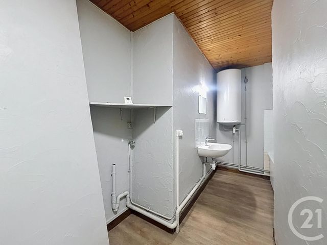 Appartement F4 &agrave; louer - 4 pi&egrave;ces - 85 m2 - Gouhenans - 70 - FRANCHE-COMTE