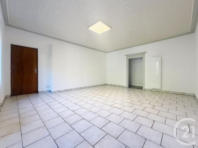 Appartement F4 &agrave; louer - 4 pi&egrave;ces - 85 m2 - Gouhenans - 70 - FRANCHE-COMTE