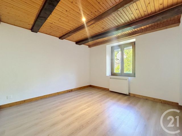 Appartement F4 &agrave; louer - 4 pi&egrave;ces - 85 m2 - Gouhenans - 70 - FRANCHE-COMTE