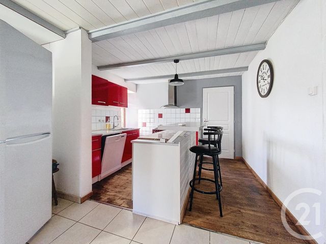 Maison &agrave; louer - 4 pi&egrave;ces - 113 m2 - Fresse - 70 - FRANCHE-COMTE