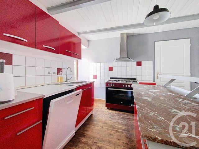 Maison &agrave; louer - 4 pi&egrave;ces - 113 m2 - Fresse - 70 - FRANCHE-COMTE