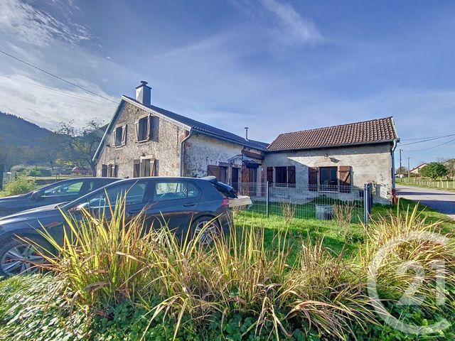 Maison &agrave; louer - 4 pi&egrave;ces - 113 m2 - Fresse - 70 - FRANCHE-COMTE