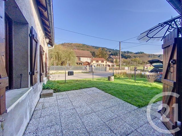 Maison &agrave; louer - 4 pi&egrave;ces - 113 m2 - Fresse - 70 - FRANCHE-COMTE